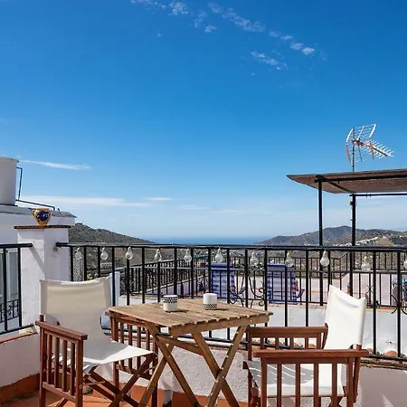 Tatil Evi “el Huevo” *